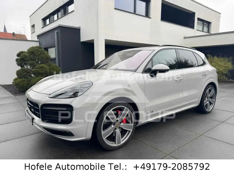 2022 Porsche Cayenne