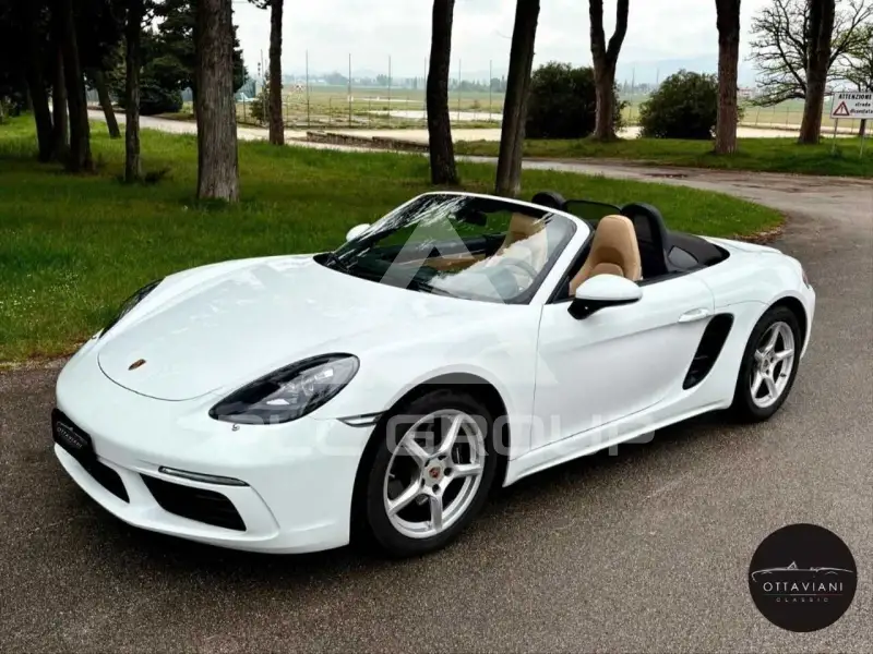 2022 Porsche BOXSTER