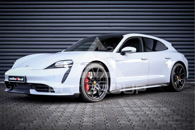 2022 Porsche Taycan