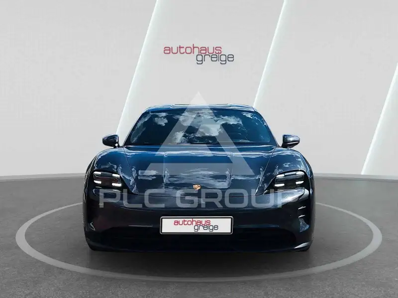 2022 Porsche Taycan
