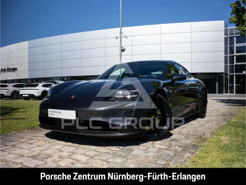 2022 Porsche Taycan