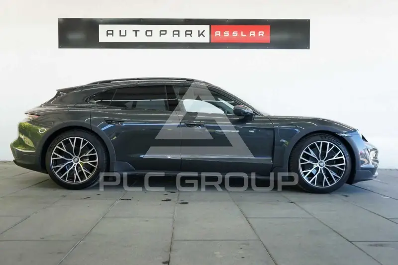 2022 Porsche Taycan
