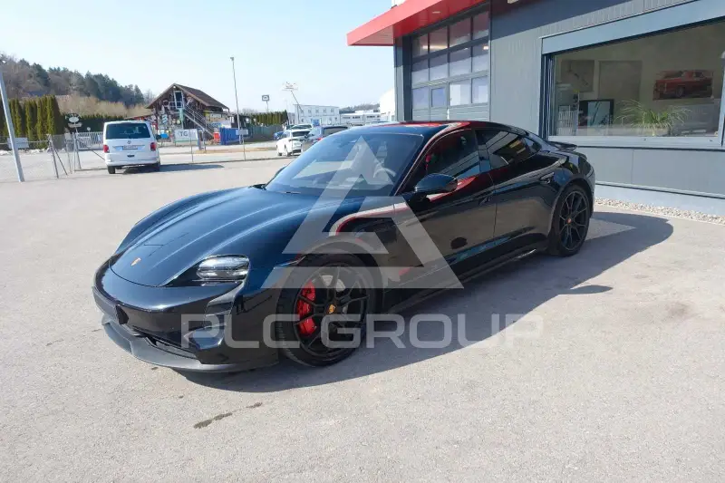 2022 Porsche Taycan