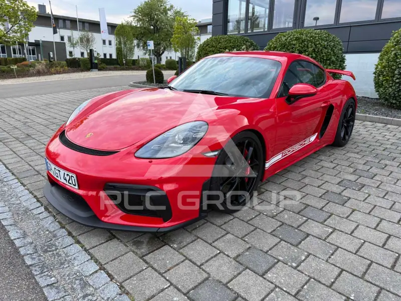 2022 Porsche Cayman
