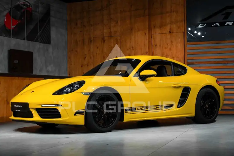 2022 Porsche Cayman