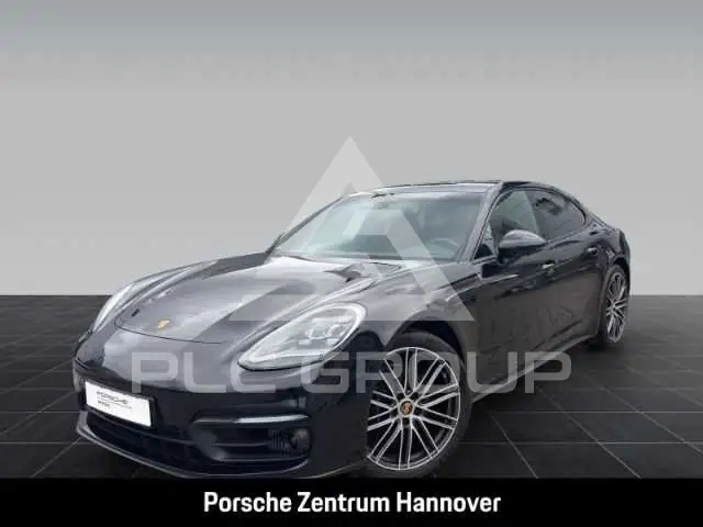 2022 Porsche Panamera
