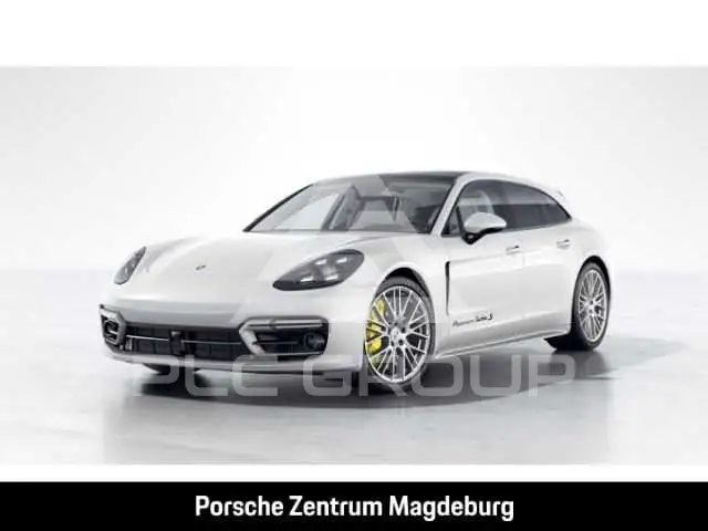 2022 Porsche Panamera