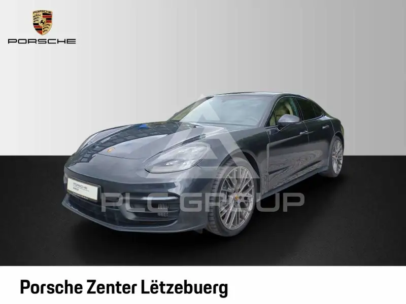 2022 Porsche Panamera