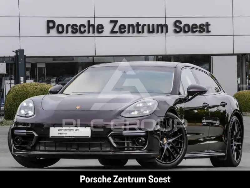 2022 Porsche Panamera