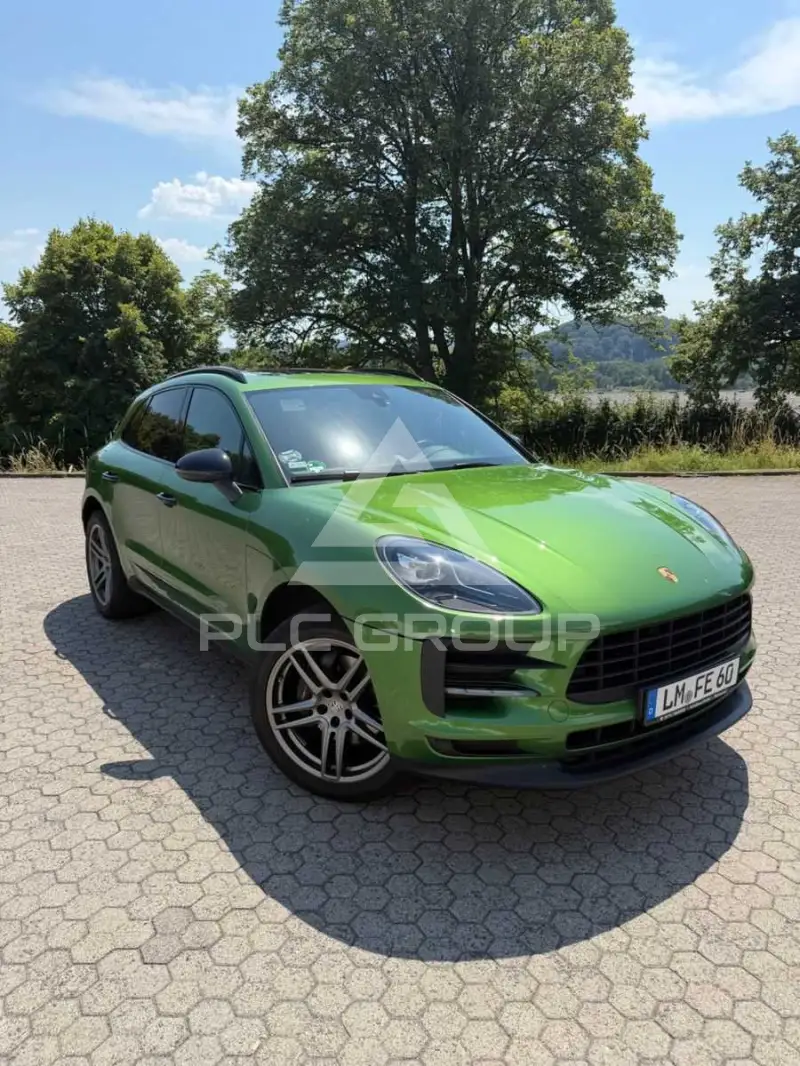 2022 Porsche MACAN