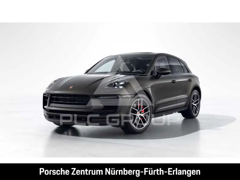 2022 Porsche MACAN