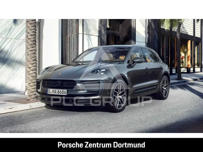 2022 Porsche MACAN