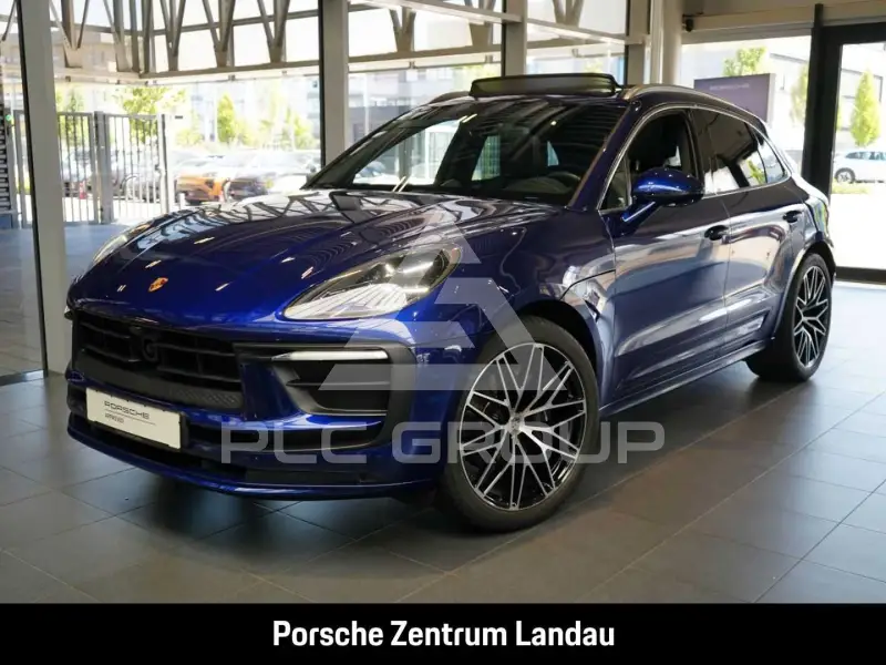 2022 Porsche MACAN
