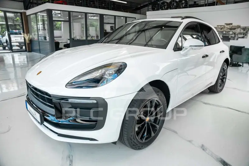 2022 Porsche MACAN