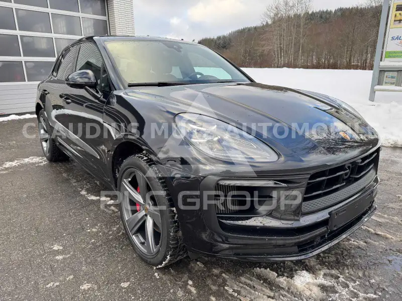 2022 Porsche MACAN