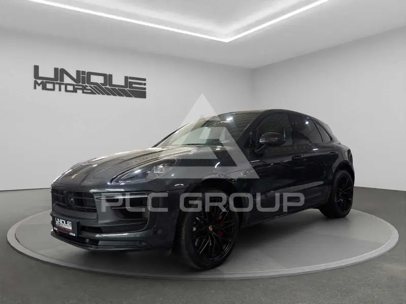 2022 Porsche MACAN