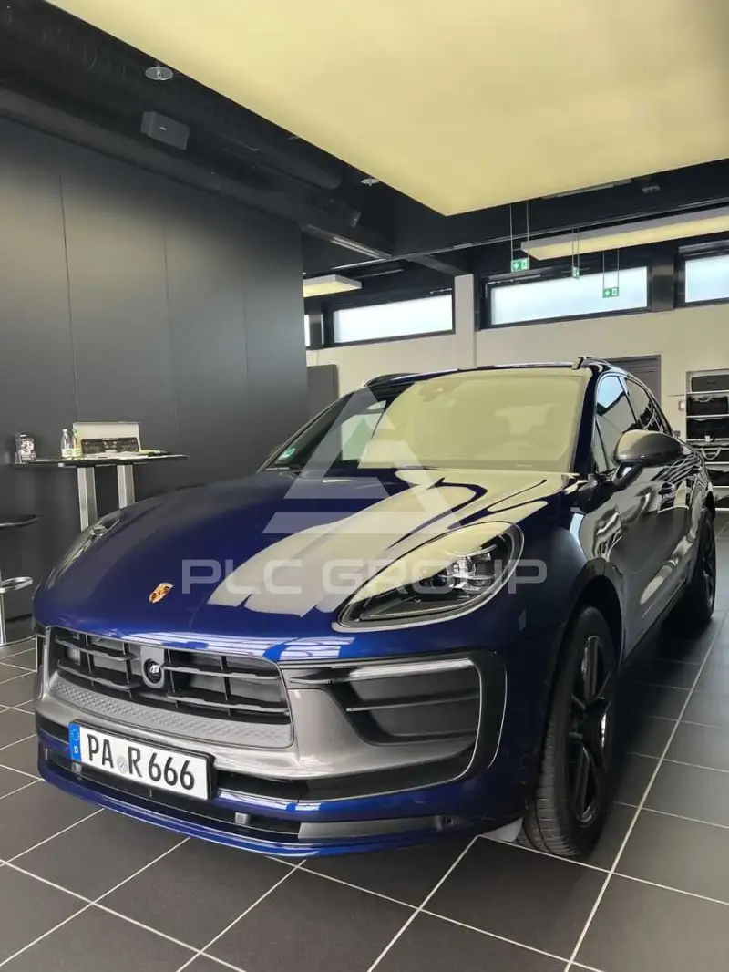 2022 Porsche MACAN