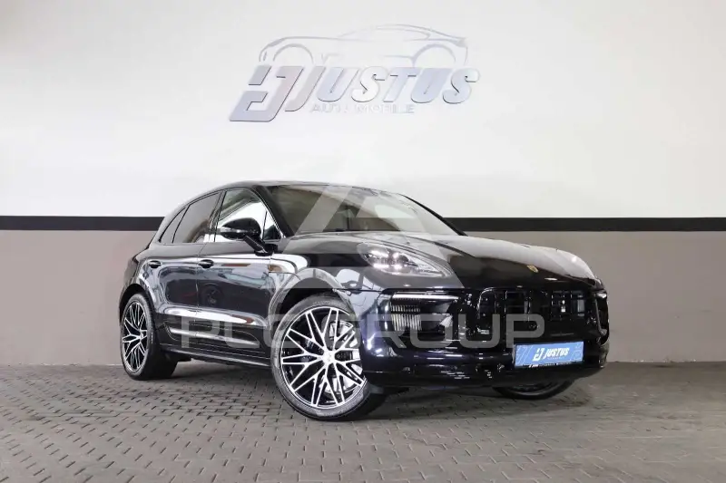 2022 Porsche MACAN