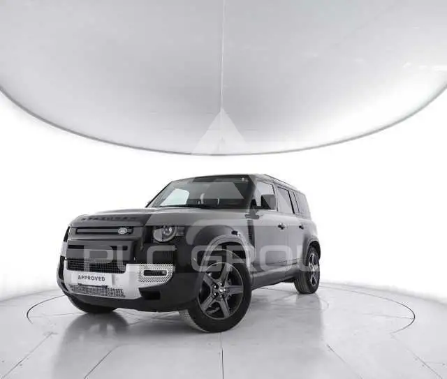 2022 Land Rover DEFENDER