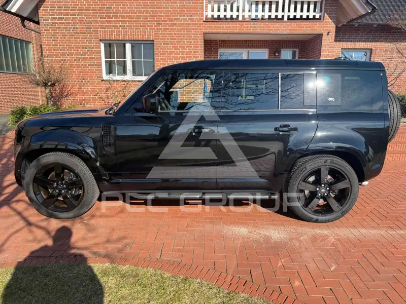 2022 Land Rover DEFENDER