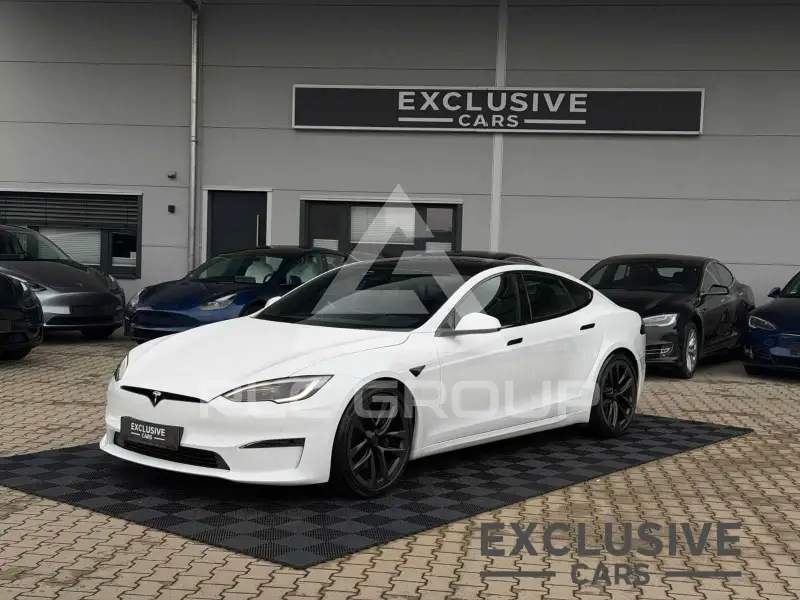 2022 Tesla Model S