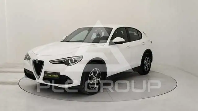 2022 Alfa Romeo Stelvio