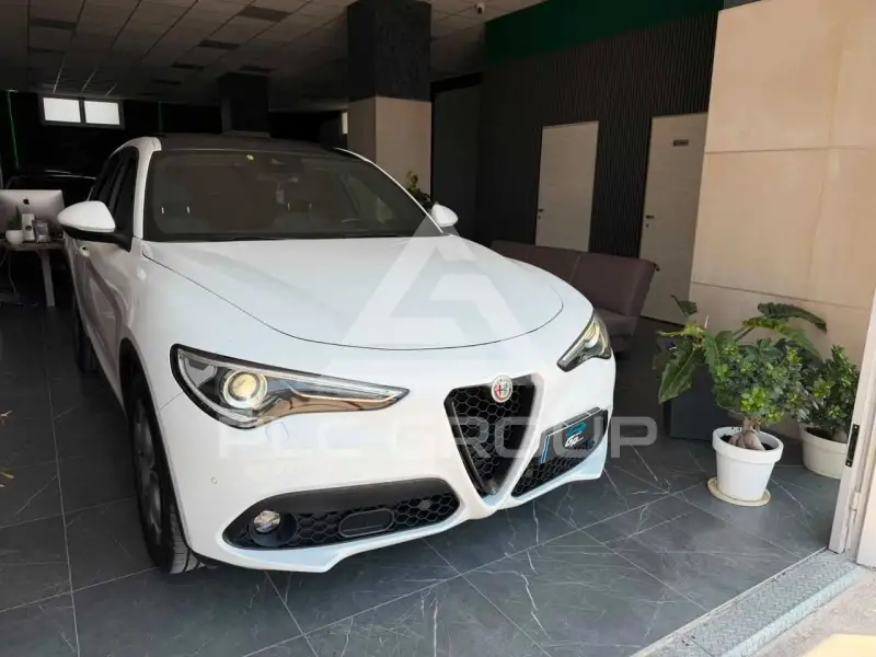 2022 Alfa Romeo Stelvio
