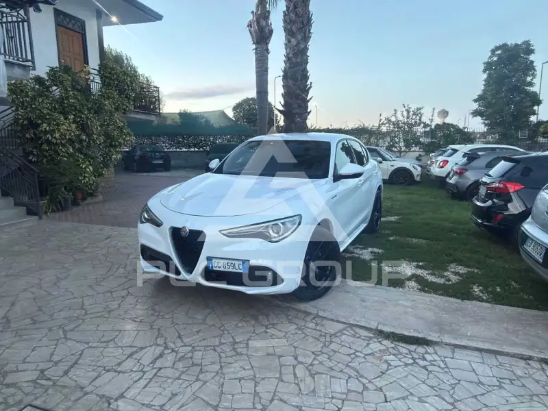 2022 Alfa Romeo Stelvio