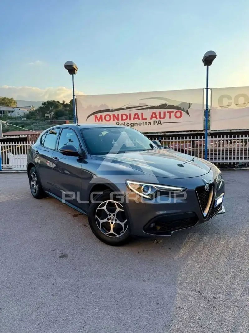2022 Alfa Romeo Stelvio
