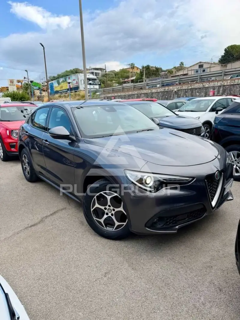 2022 Alfa Romeo Stelvio