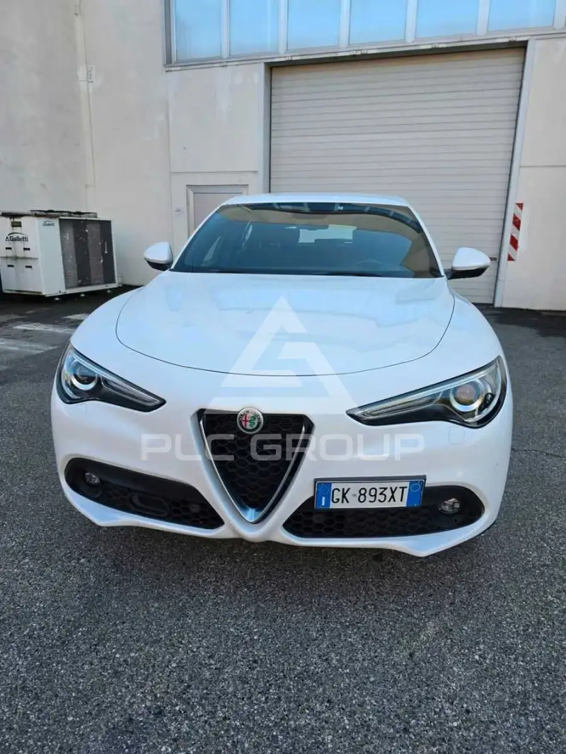 2022 Alfa Romeo Stelvio