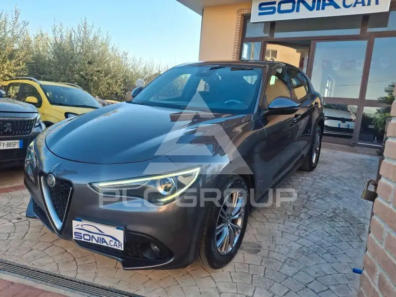 2022 Alfa Romeo Stelvio