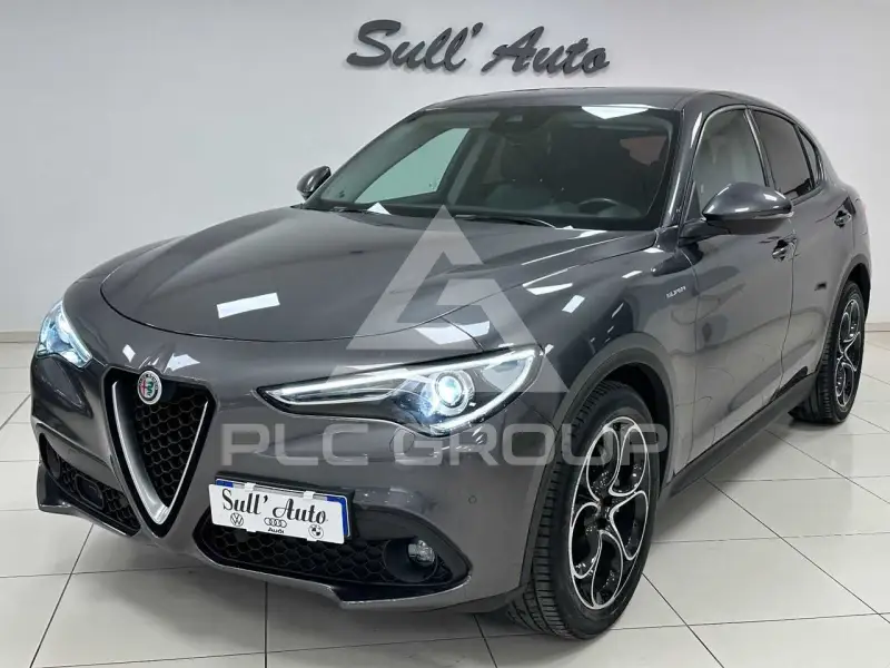 2022 Alfa Romeo Stelvio