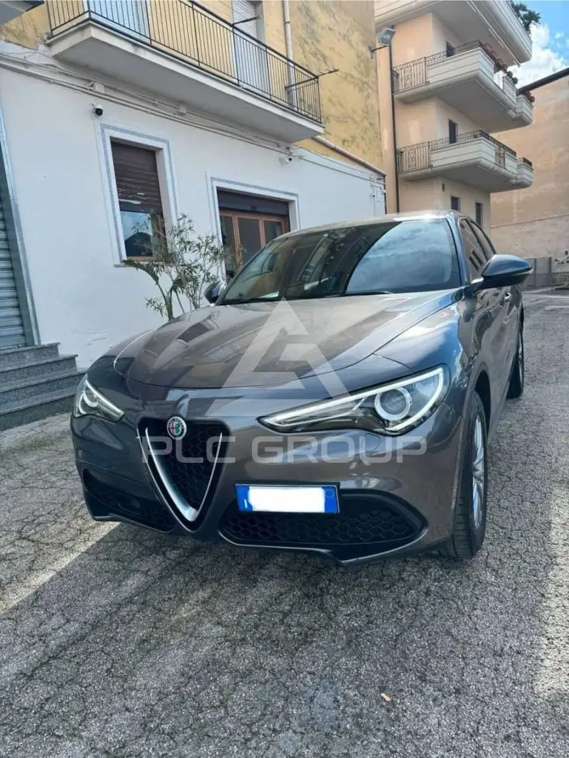 2022 Alfa Romeo Stelvio