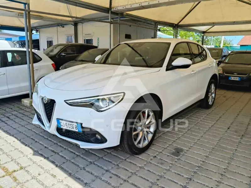 2022 Alfa Romeo Stelvio