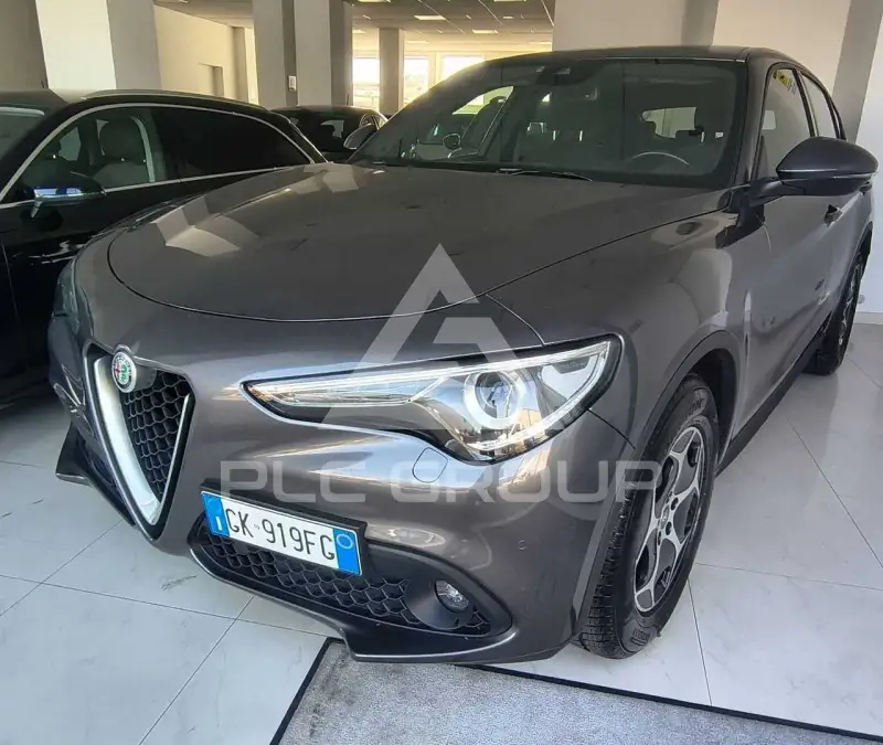 2022 Alfa Romeo Stelvio