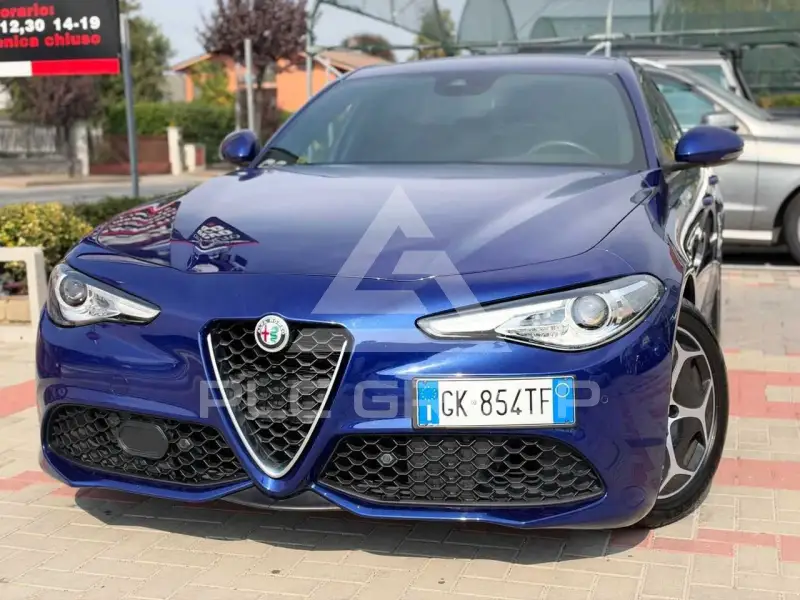 2022 Alfa Romeo Giulia