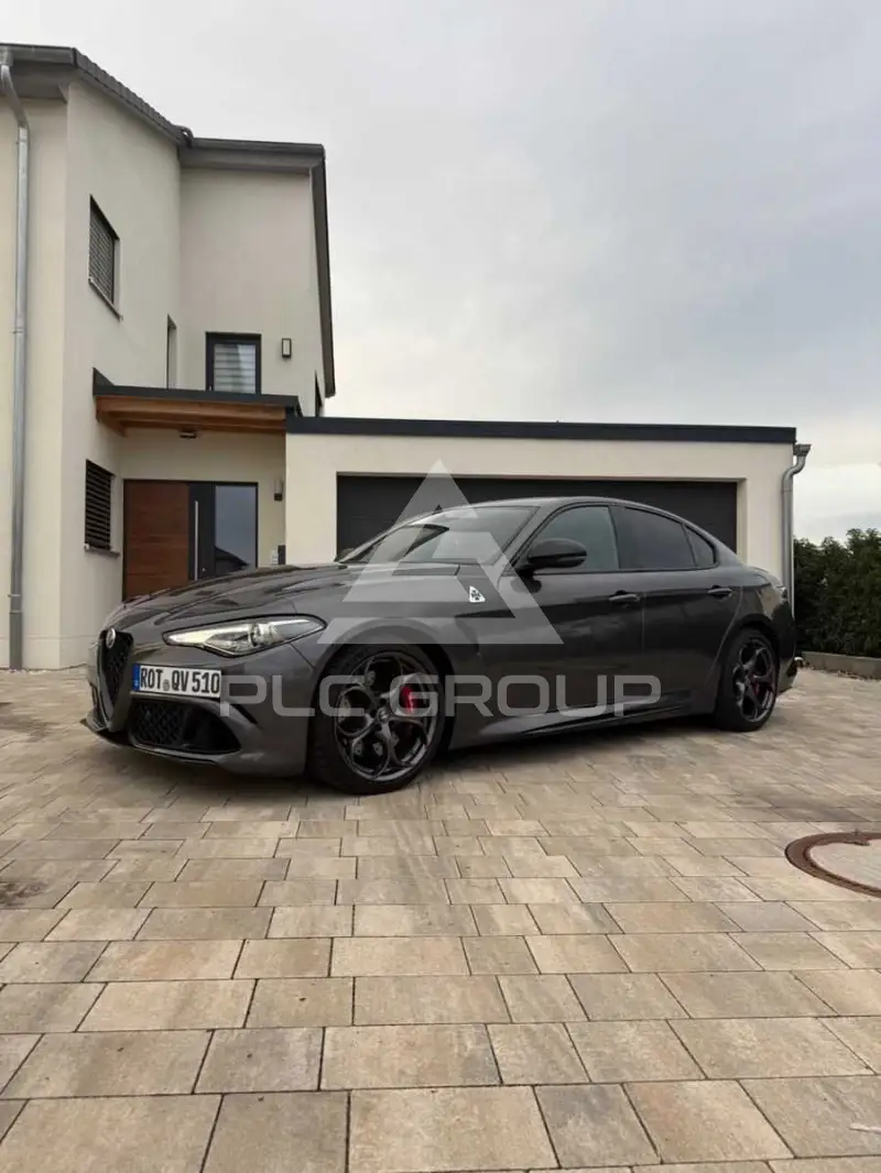 2022 Alfa Romeo Giulia