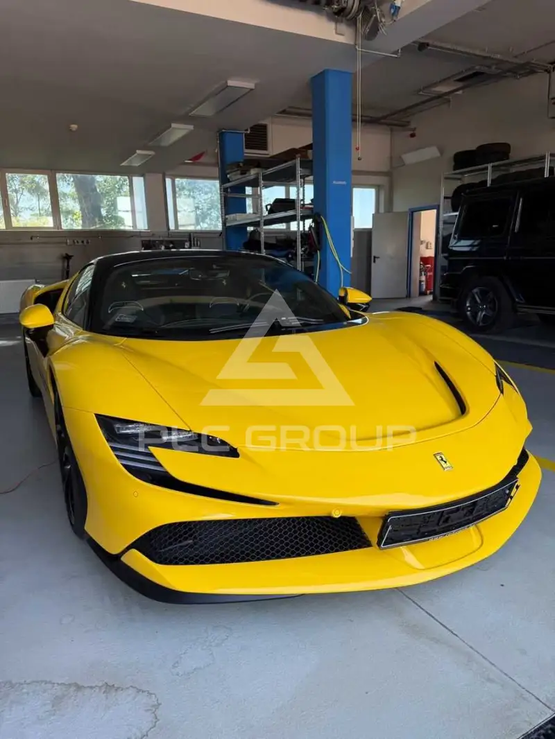 2022 Ferrari SF90