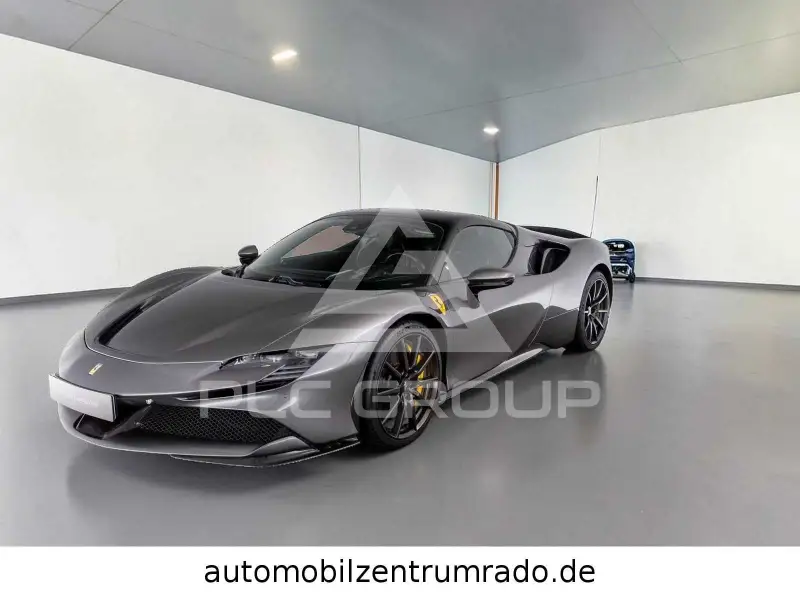 2022 Ferrari SF90