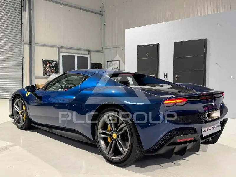 2022 Ferrari 296