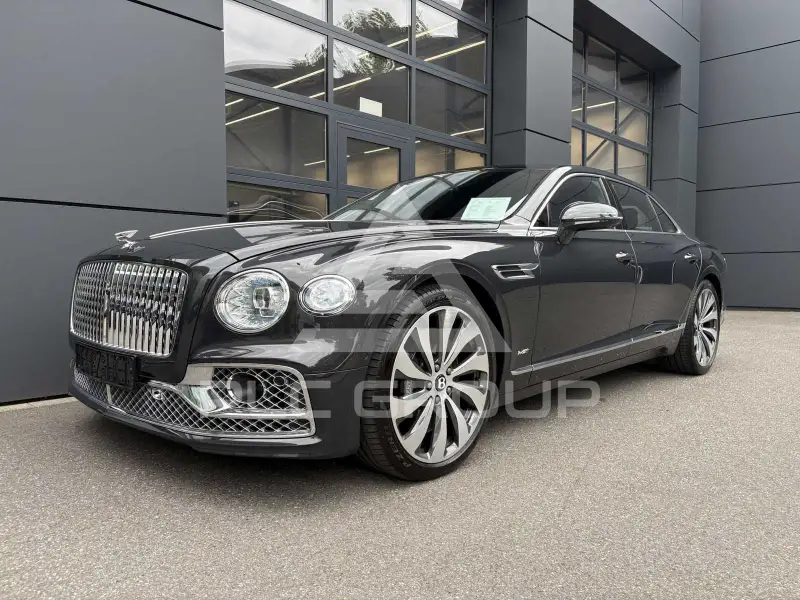 2022 Bentley Flying