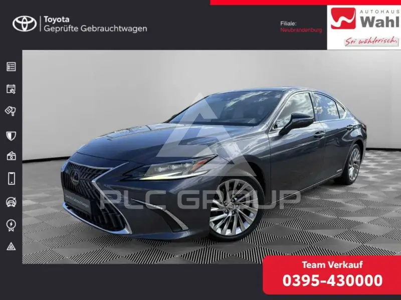 2022 Lexus ES300