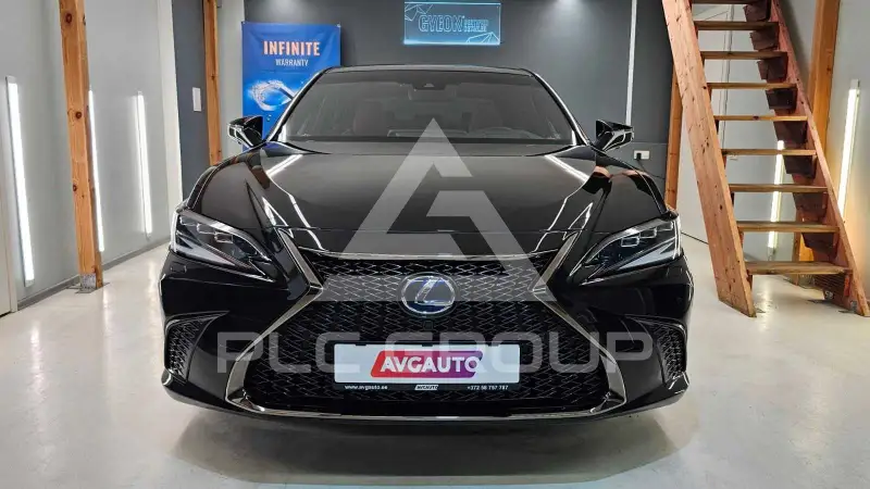 2022 Lexus ES300