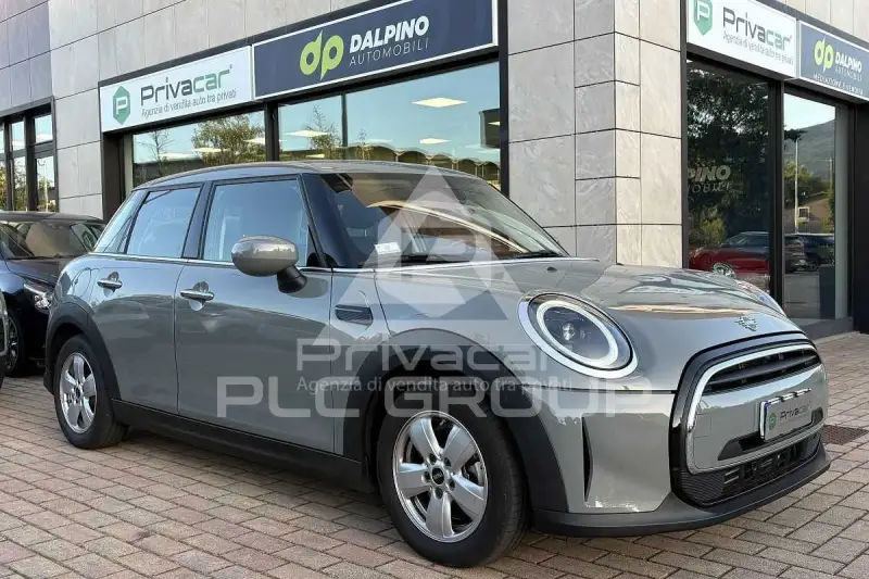2022 Mini Unknown