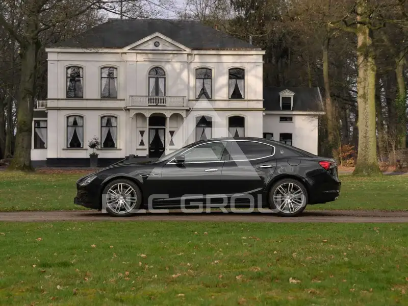 2022 Maserati GHIBLI