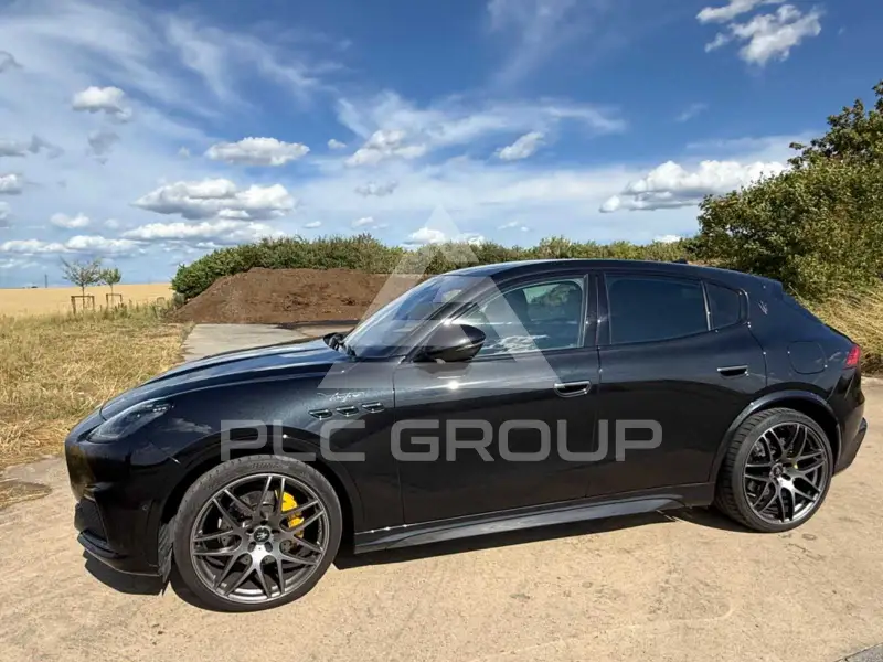 2022 Maserati GRECALE