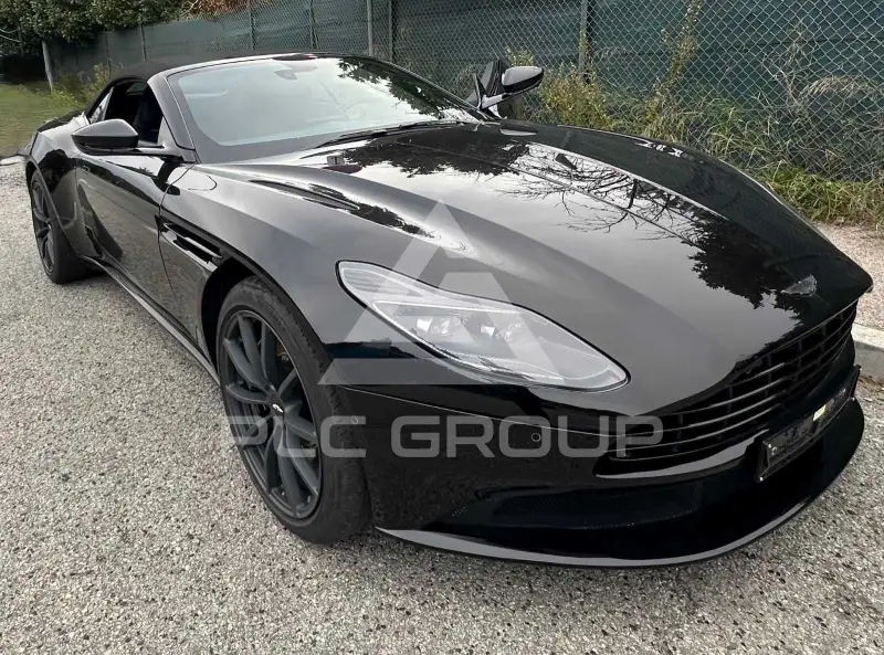 2022 Aston Martin DB11