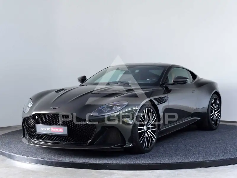 2022 Aston Martin DBS
