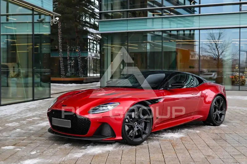 2022 Aston Martin DBS